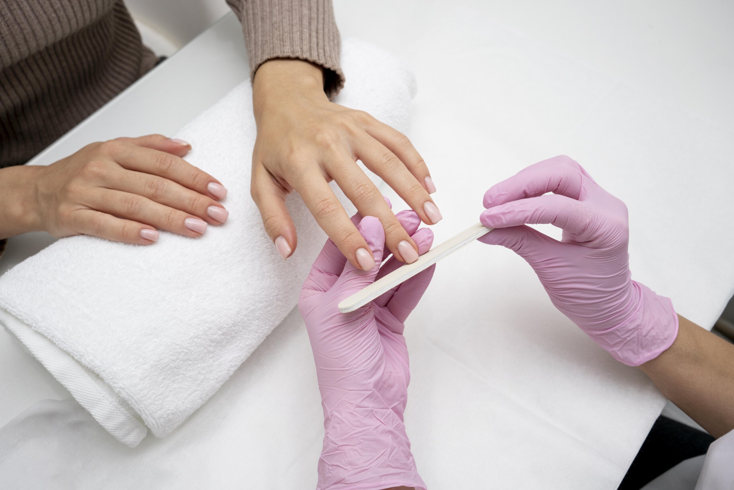 nail salons in Dubai