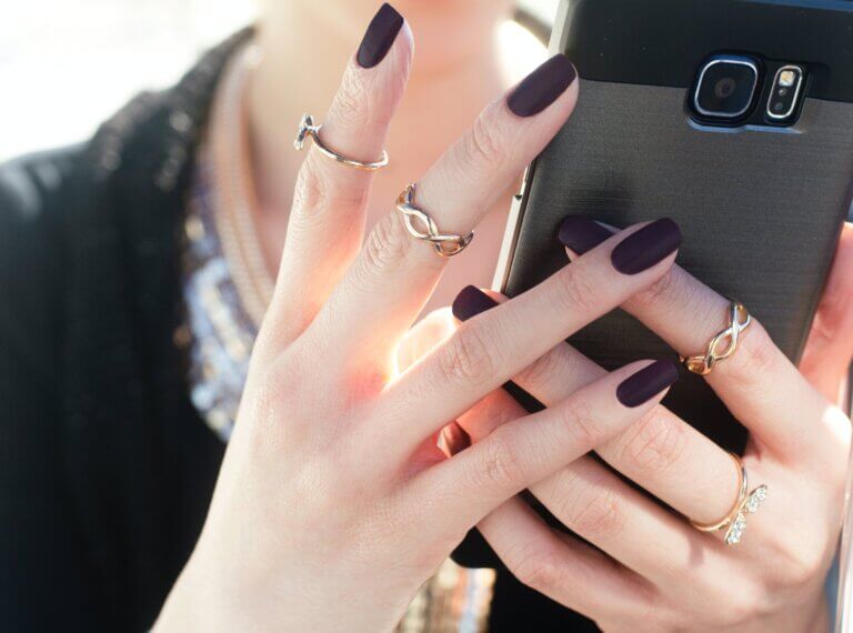Manicures in Dubai